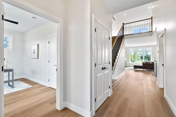 Kincardine, ON N2Z 1G8,55 MERCEDES CRES