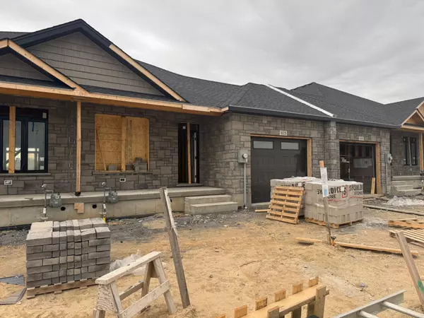 Saugeen Shores, ON N0H 2C1,415 Ivings DR
