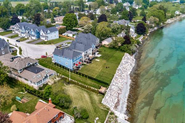 14 Twelve Trees CT, Prince Edward County, ON K0K 3L0
