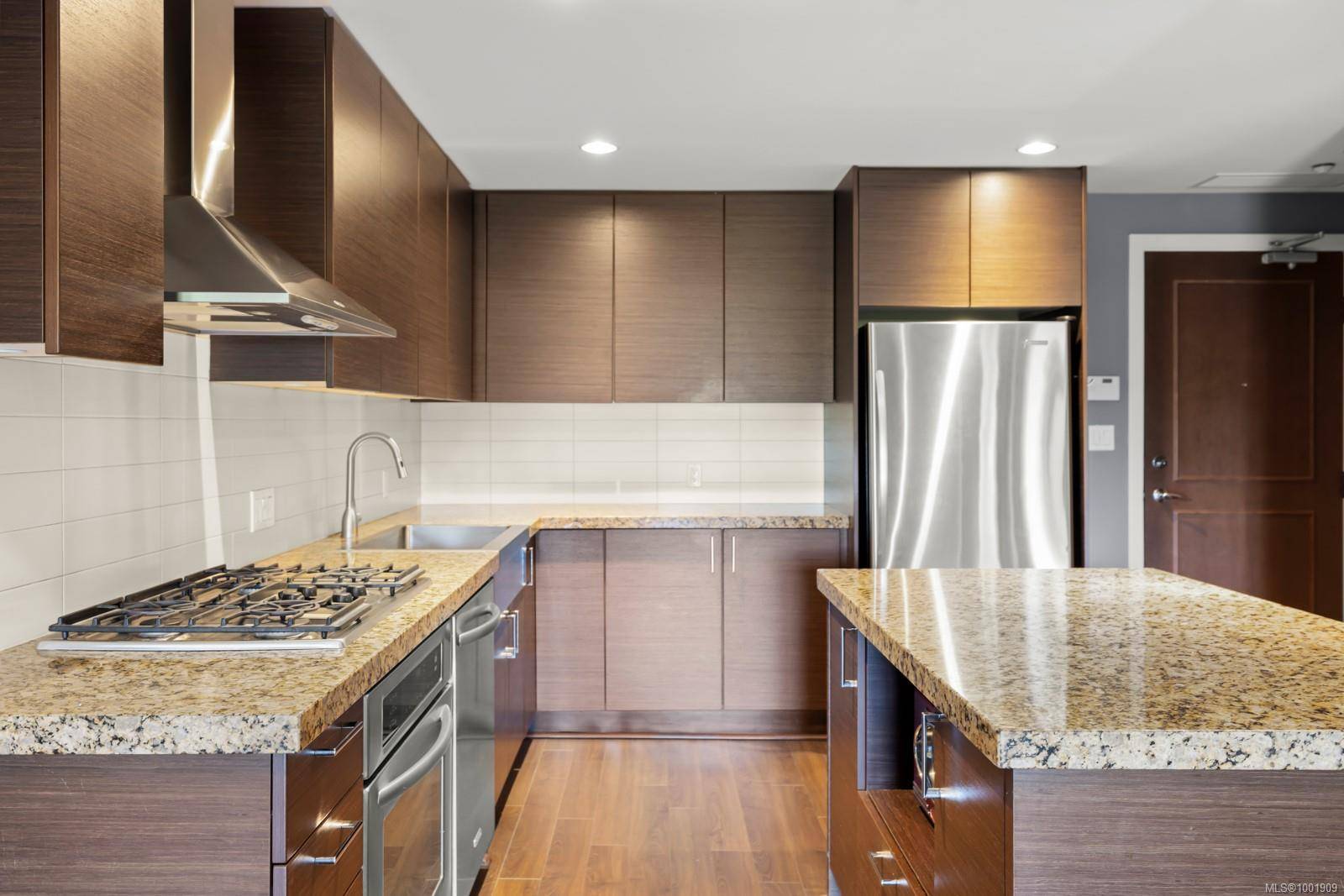 Langford, BC V9B 0A4,1400 Lynburne Pl #719