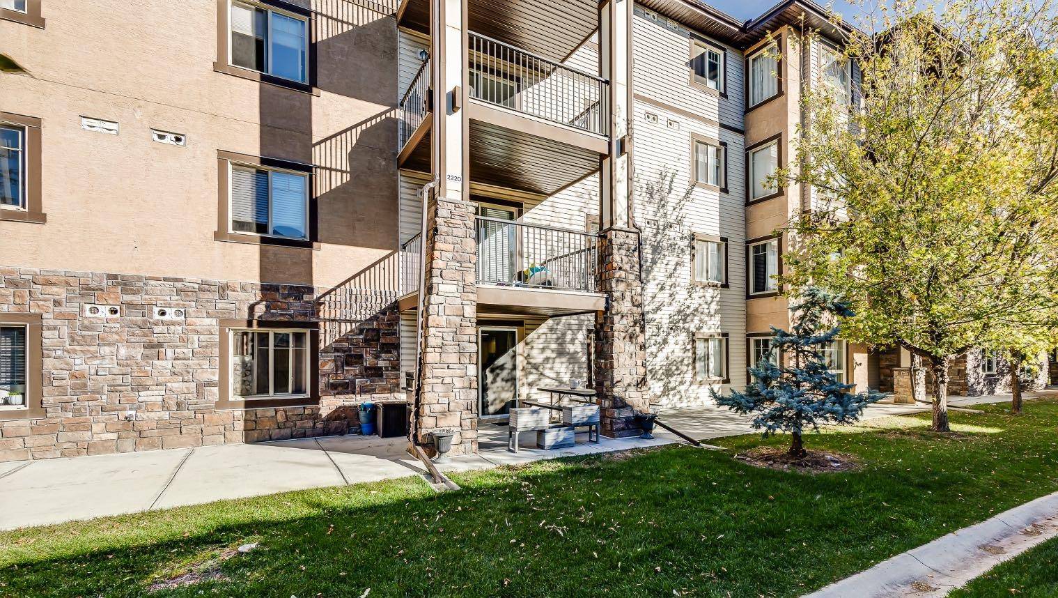 Calgary, AB T3K 0M2,60 Panatella ST Northwest #2120