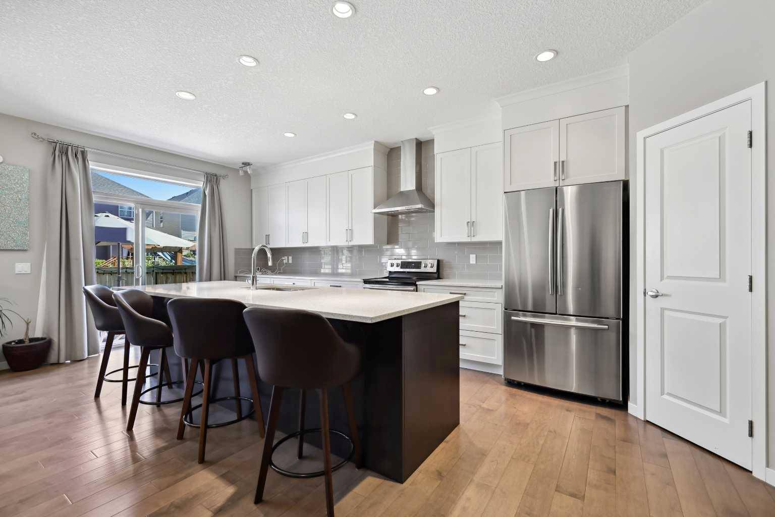Calgary, AB T3M 2P5,67 Auburn Glen Close SE