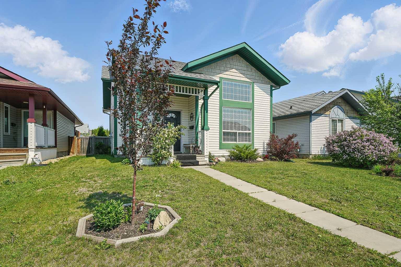19 Lockwood AVE, Red Deer, AB T4R 2R3