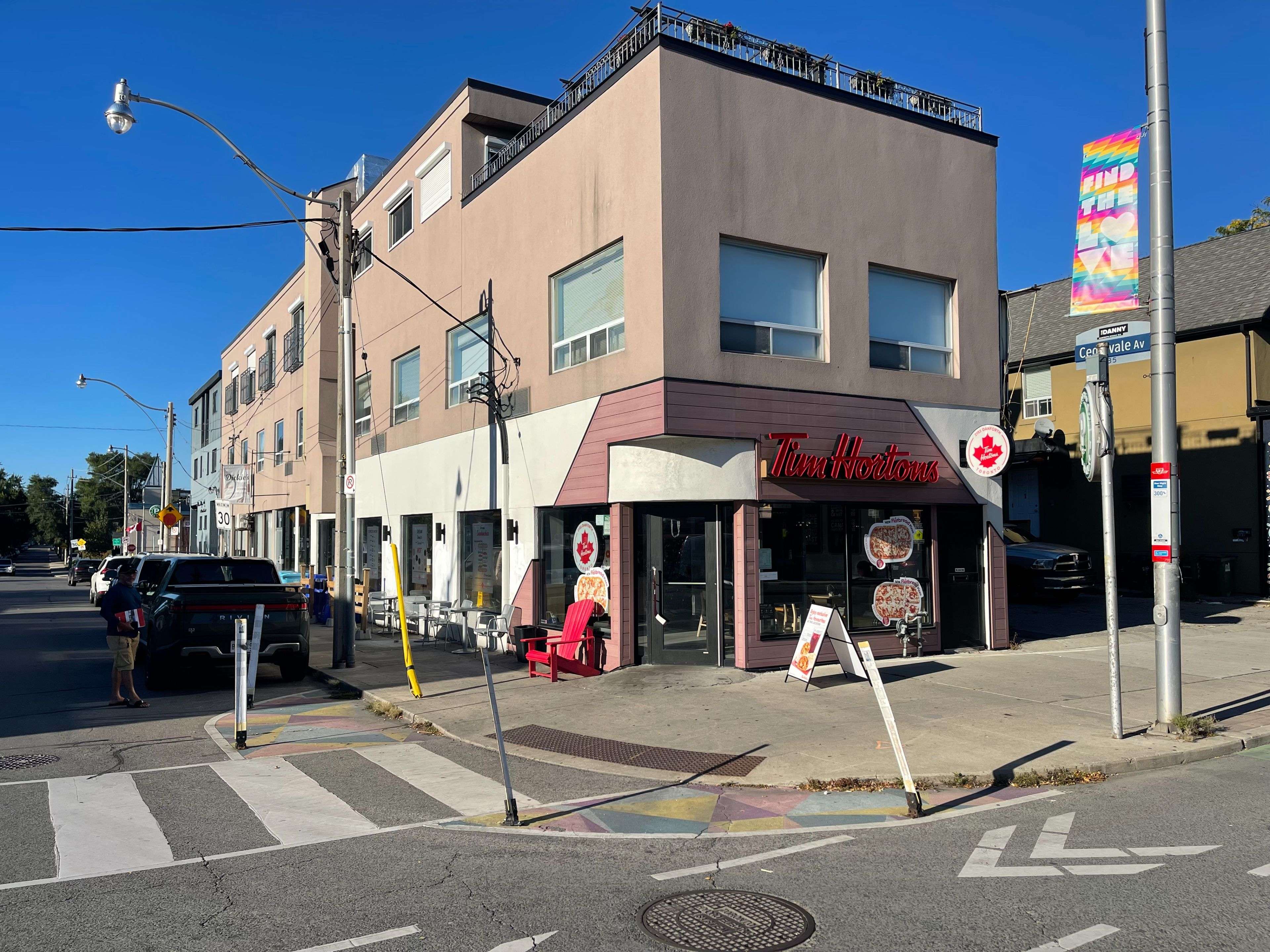 2152 Danforth AVE #2nd Floor, Toronto E02, ON M4C 1K3