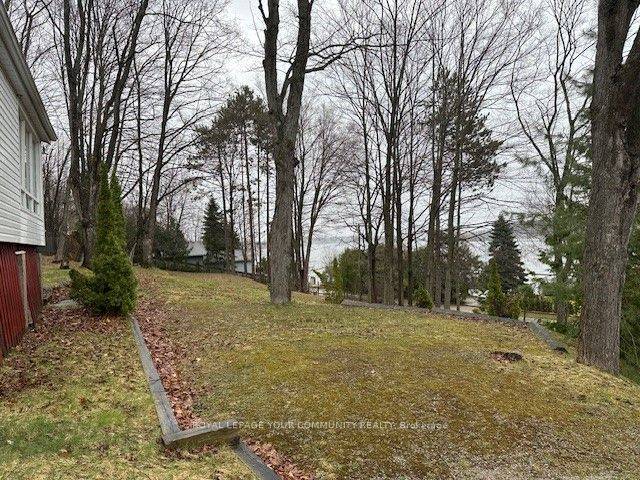 Tiny, ON L9M 1S5,452 Champlain RD