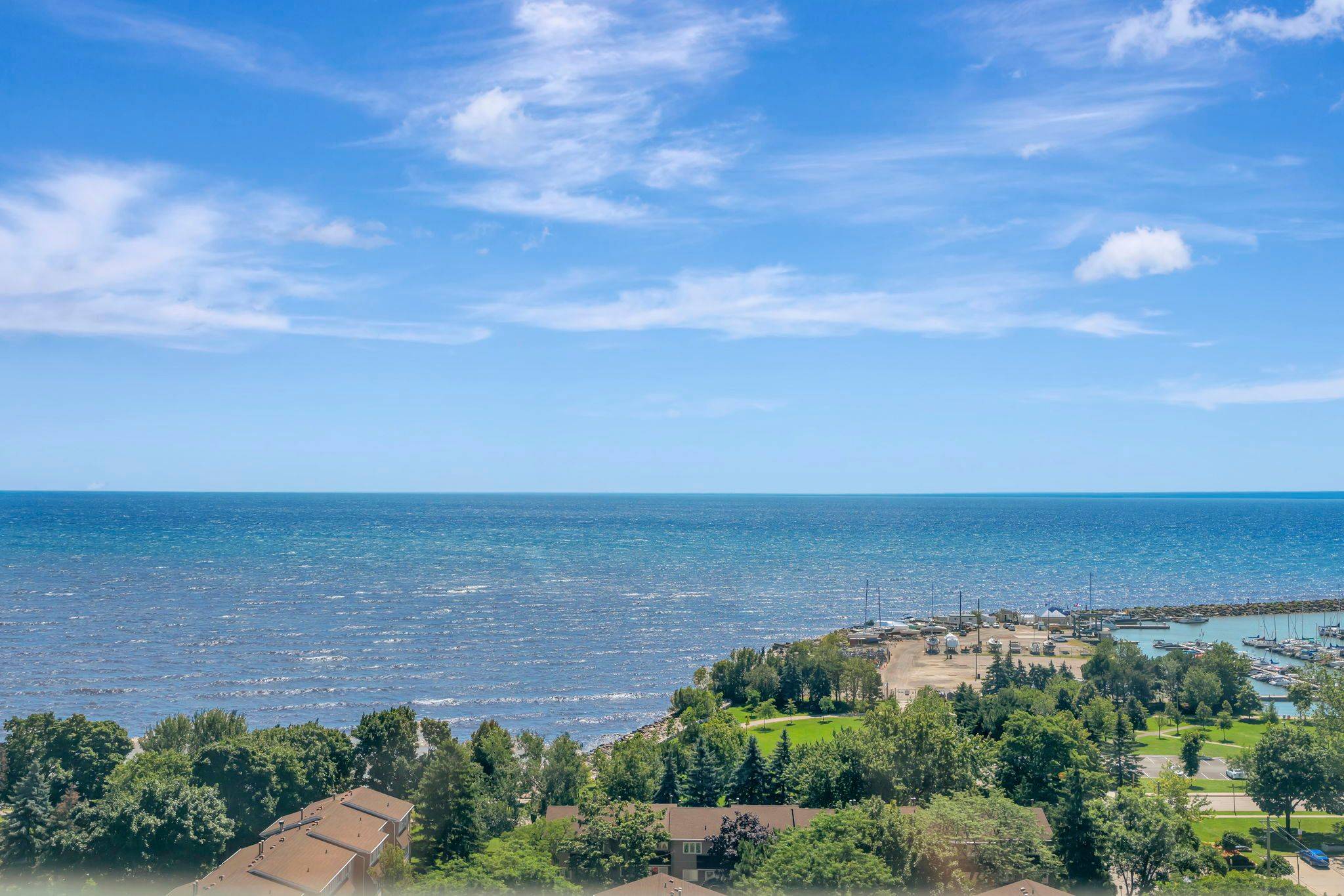 Oakville, ON L6L 5K1,2263 Marine DR #1505