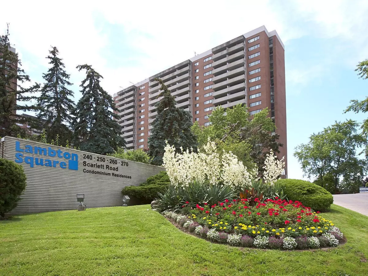 Toronto W03, ON M6N 4X5,250 Scarlett RD #1503