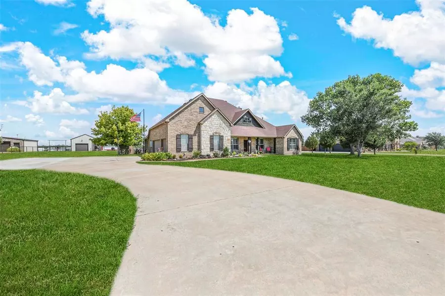 6124 High Meadows Drive, Krum, TX 76249