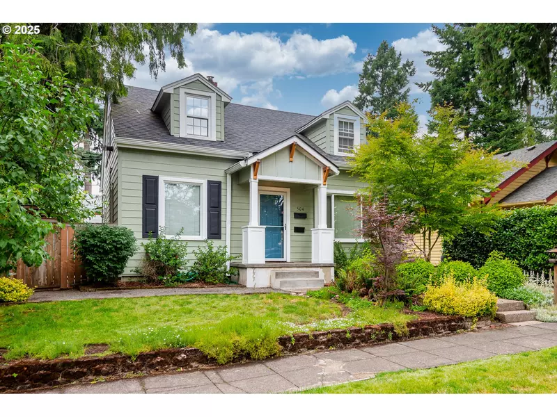 504 W 32ND ST, Vancouver, WA 98660