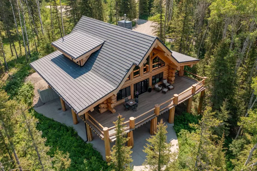 34226 Range Road 43, Rural Mountain View County, AB T0M 1X0