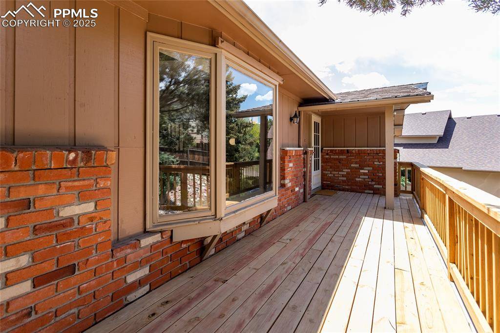 Colorado Springs, CO 80919,6331 Mesedge DR