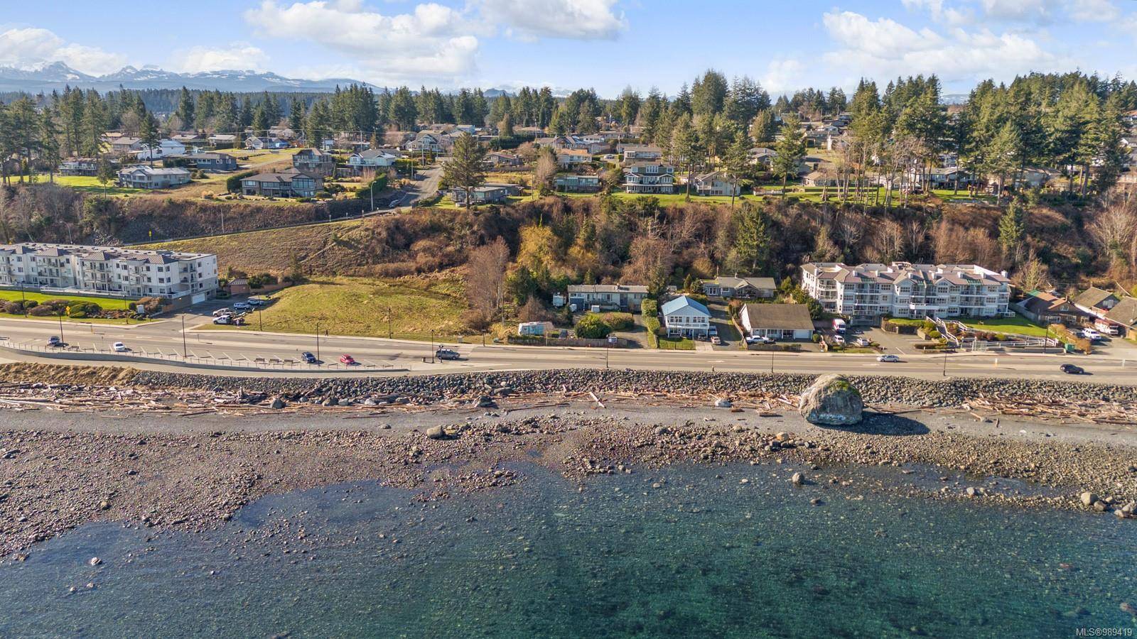 1266 Island Hwy S, Campbell River, BC V9W 1B5