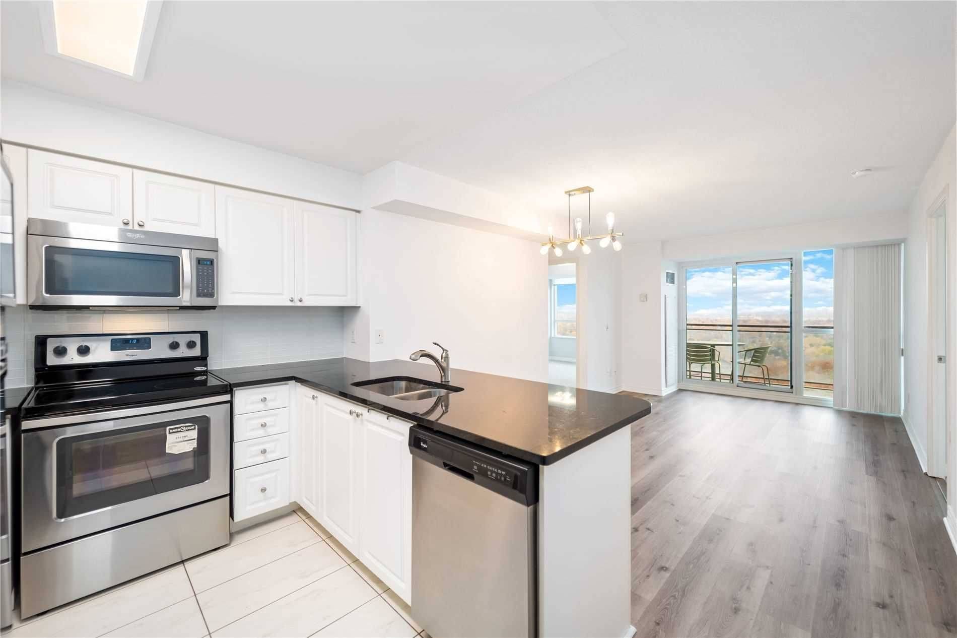 Toronto E09, ON M1H 0A2,88 Grangeway AVE #2602