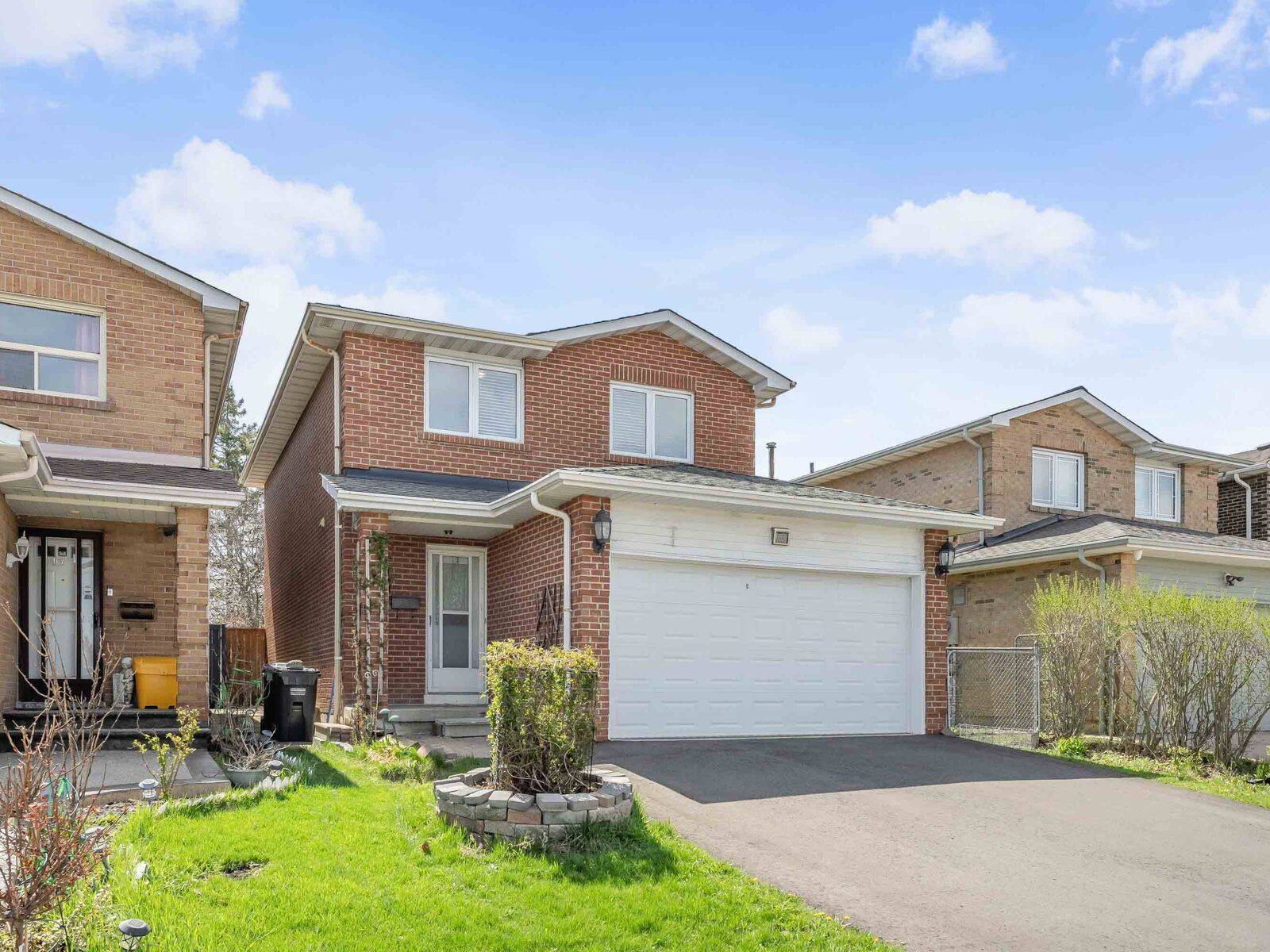 Brampton, ON L6V 3Y2,165 Simmons BLVD
