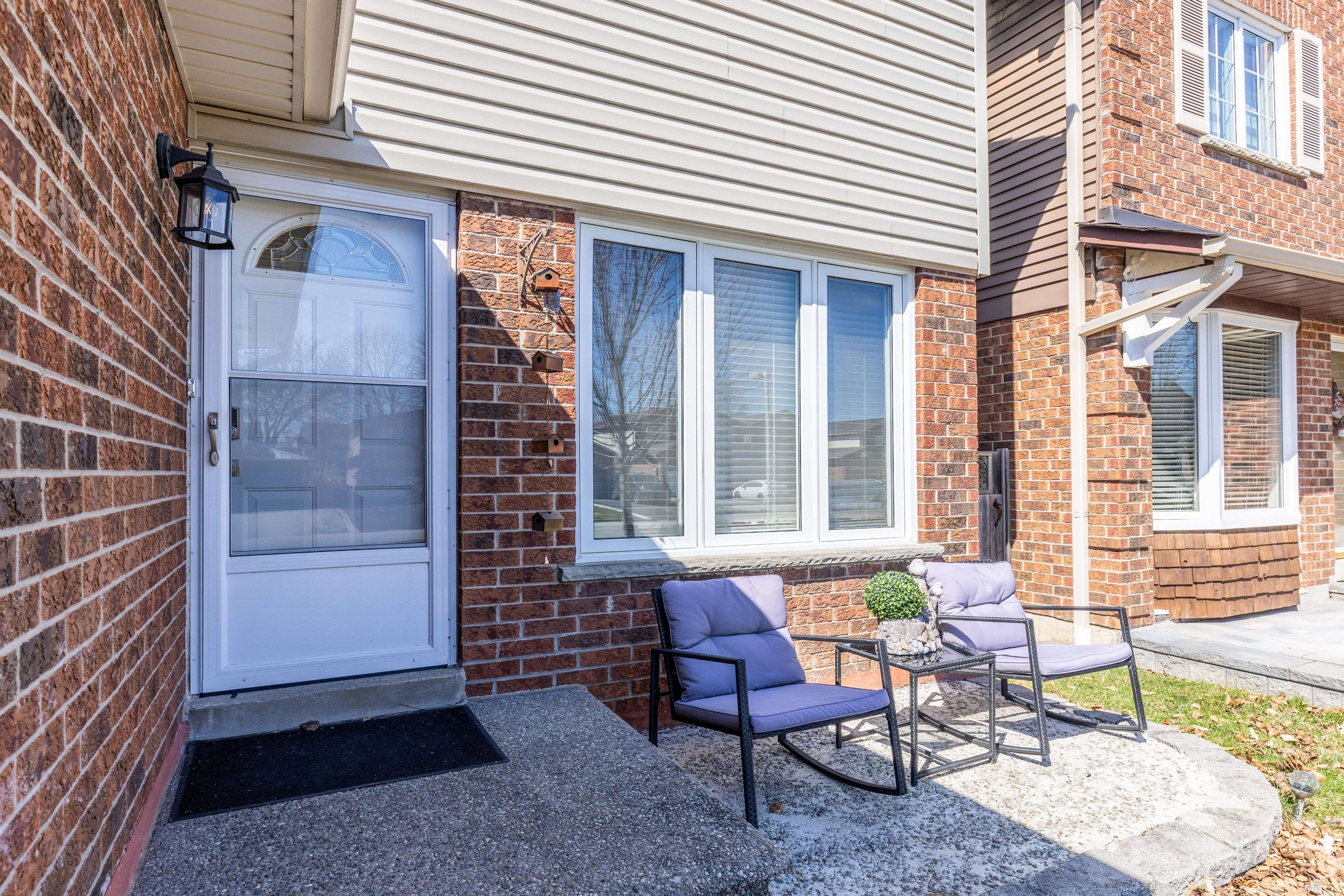 Milton, ON L9T 4V6,522 Roseheath DR