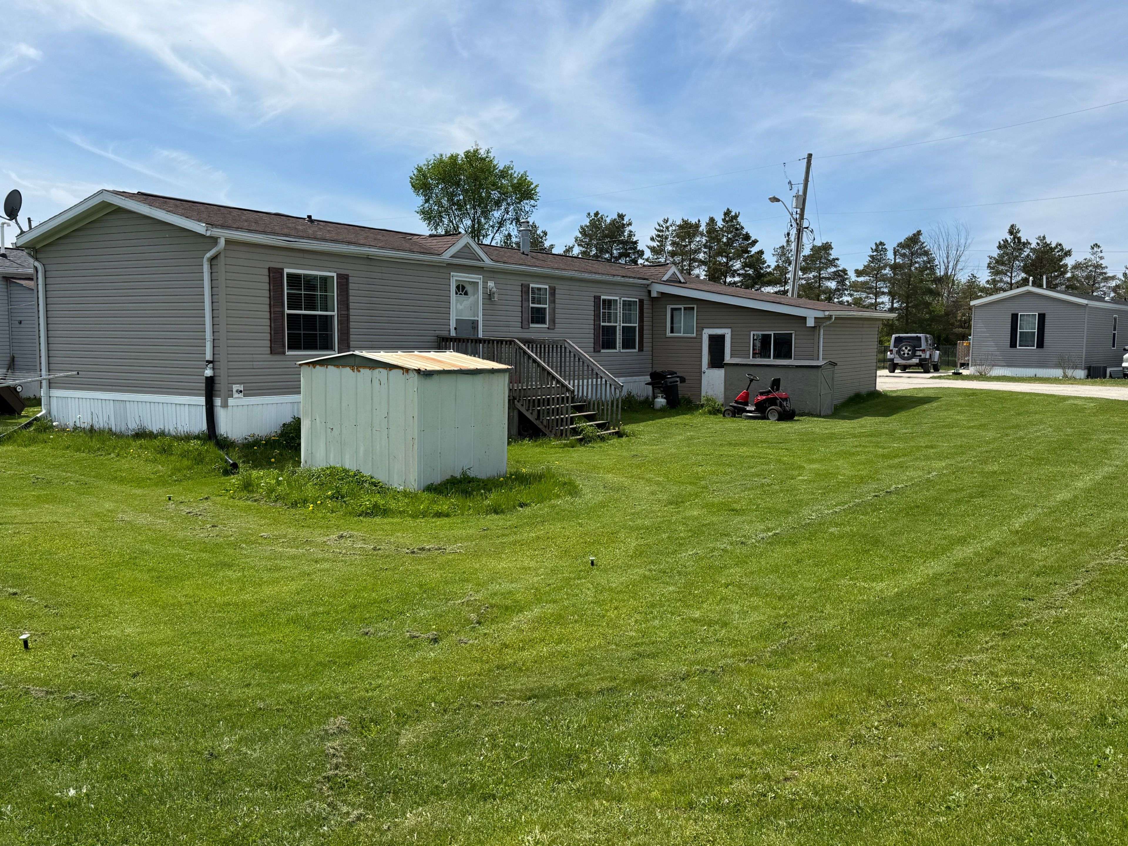 Brockton, ON N0G 2V0,36 Dove RD