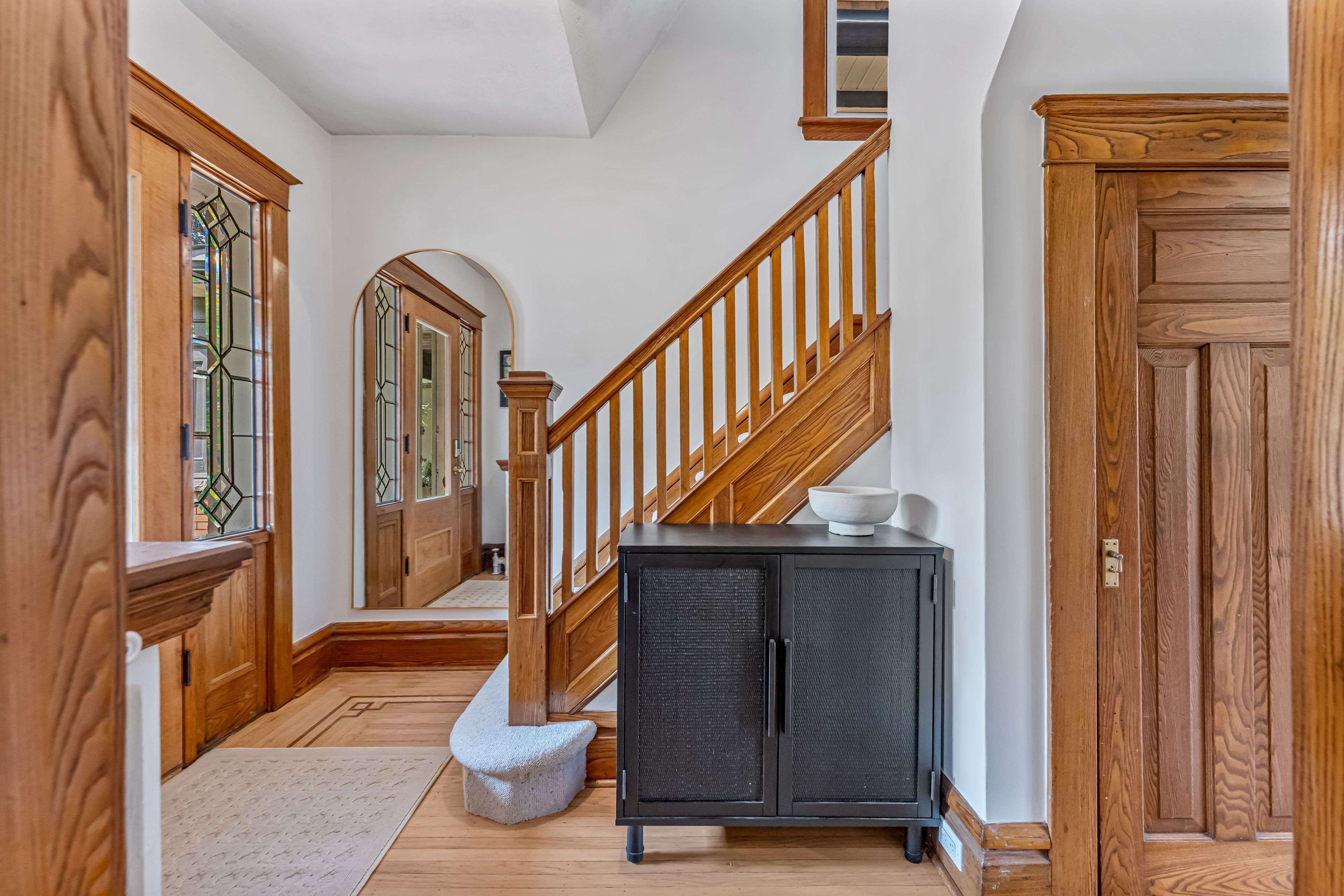 Hamilton, ON L8M 2J1,37 Burris ST