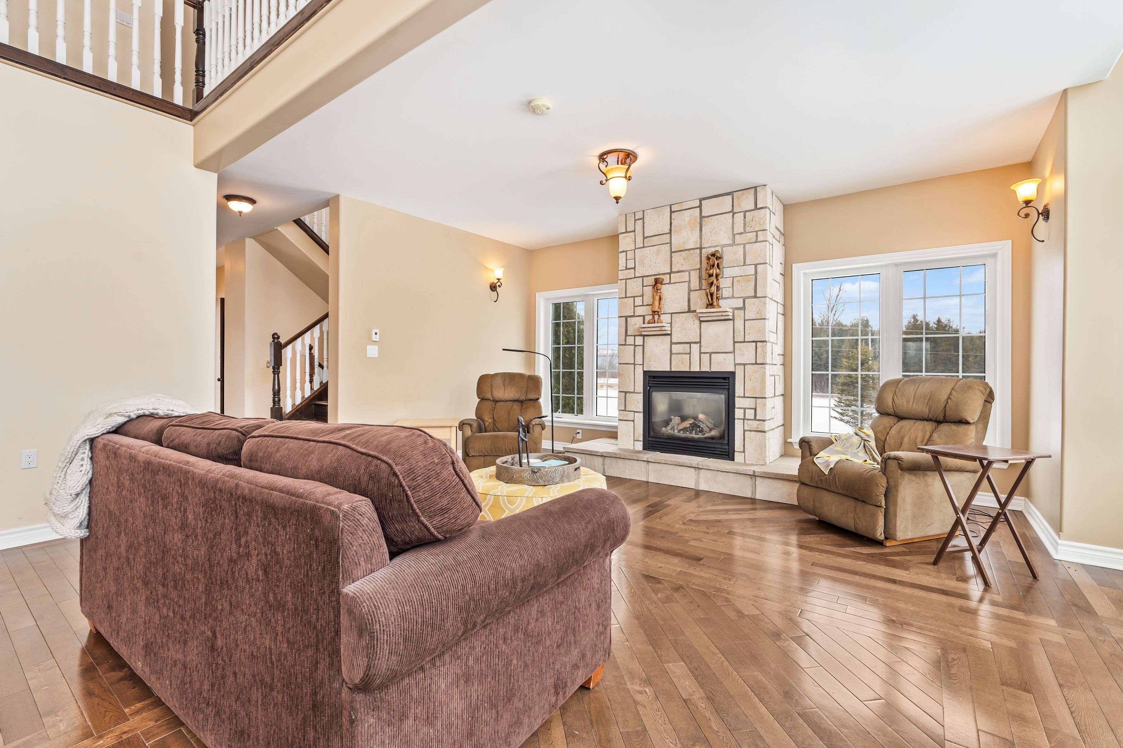 Kingston, ON K7L 0C2,1461 ENGLISH WAY