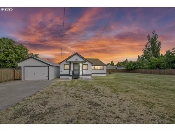1570 BLAINE ST, Woodburn, OR 97071
