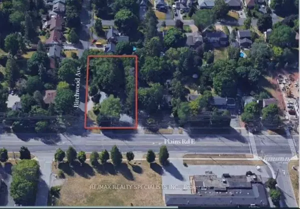 Burlington, ON L7T 2H8,990-992 Birchwood AVE