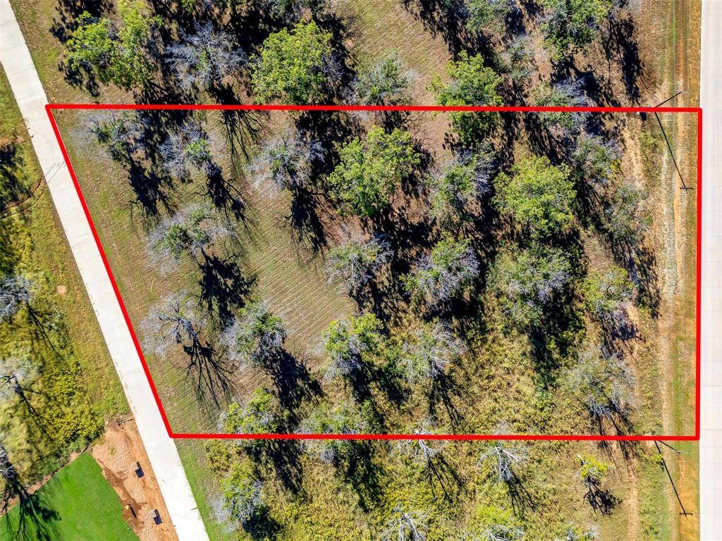 Granbury, TX 76049,8412 W Landings Road