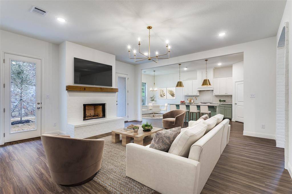 Benbrook, TX 76126,790 Sterling Drive
