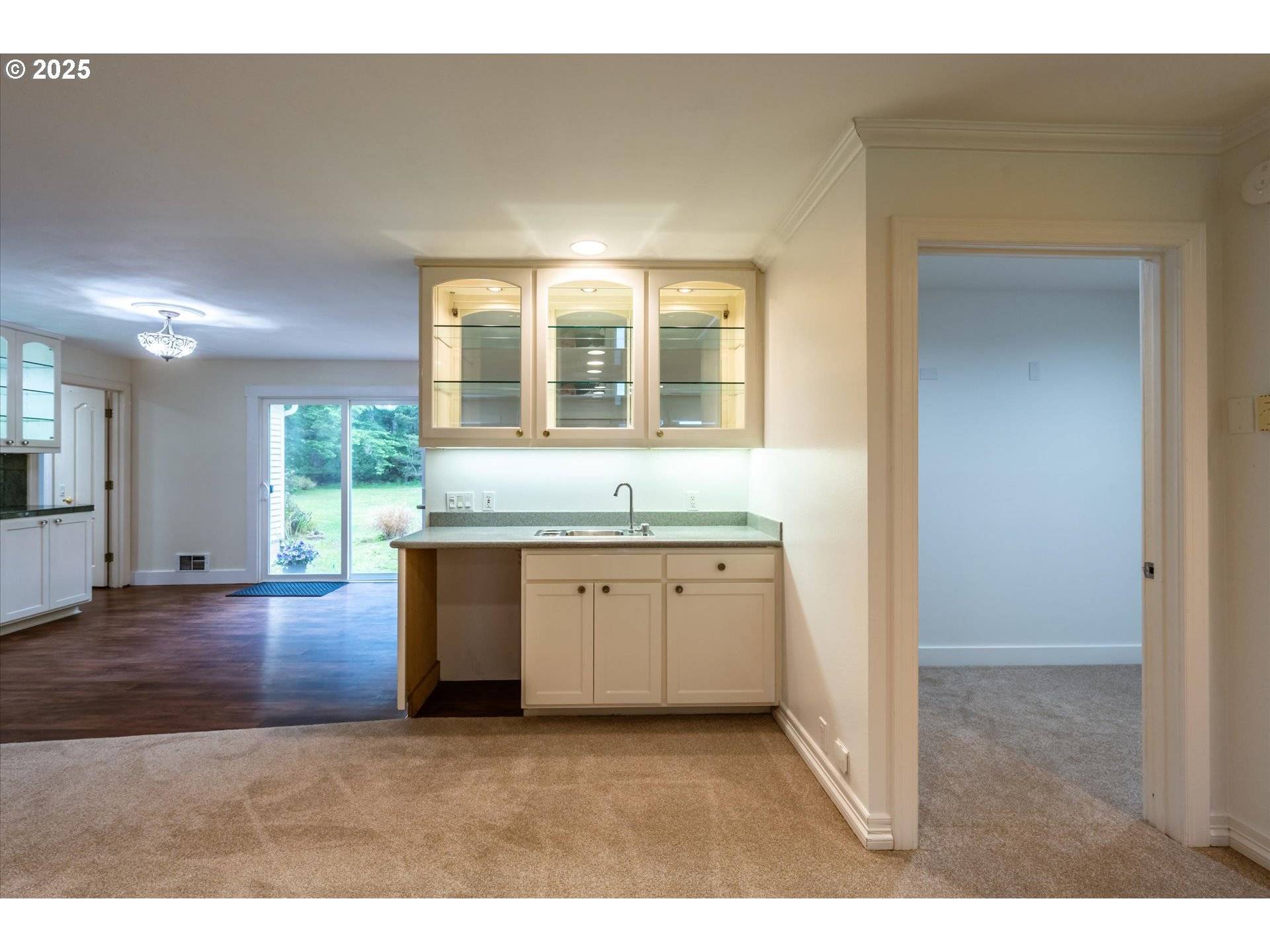 Bandon, OR 97411,88771 TOKYO LN
