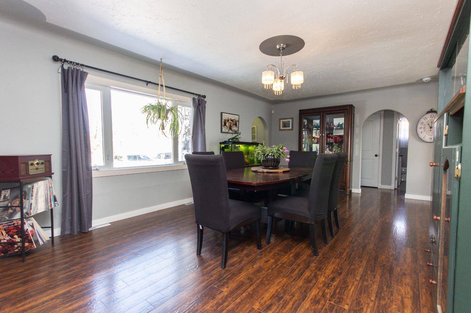 Red Deer, AB T4N 4S8,6013 57 AVE