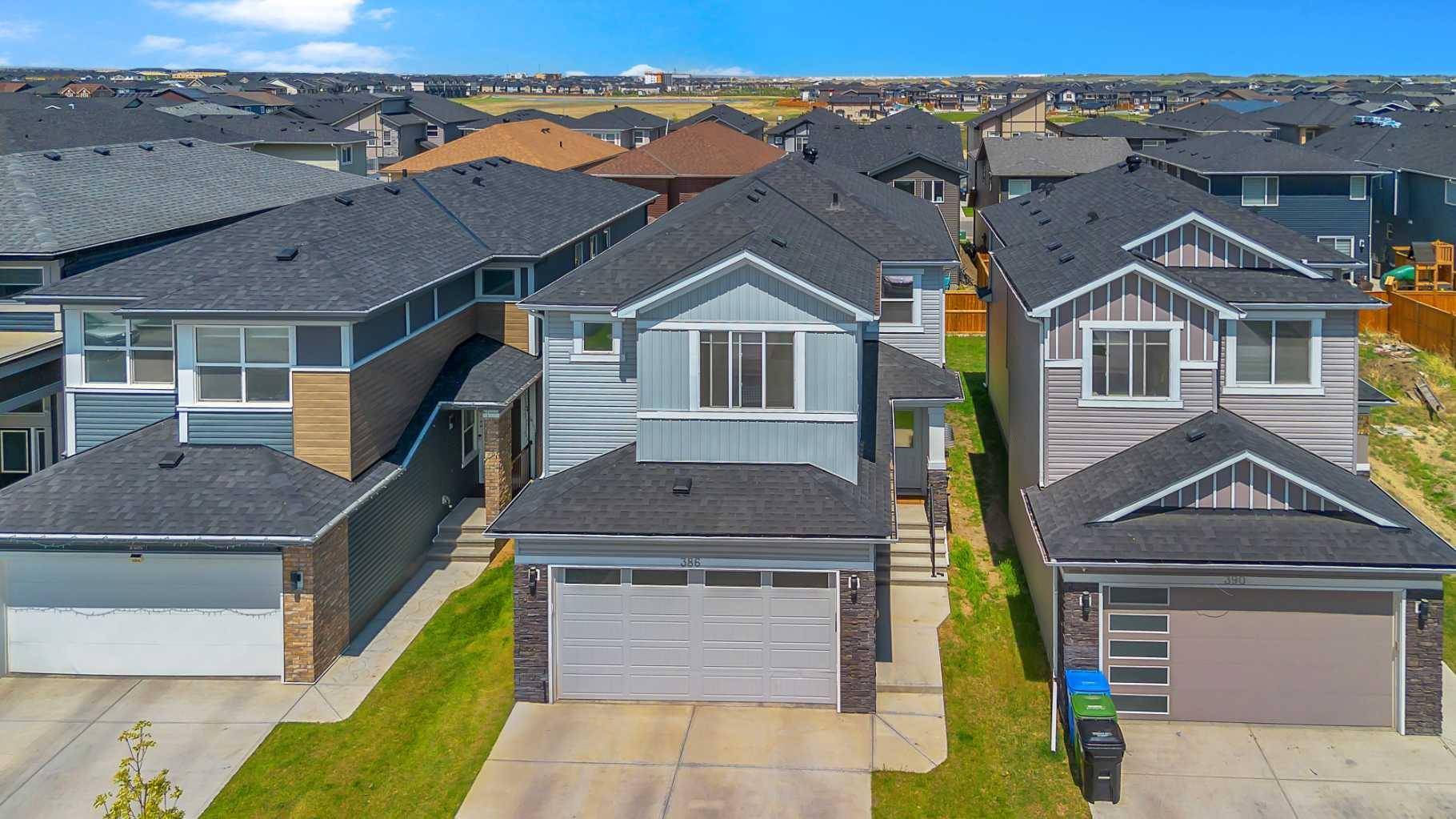 386 Corner Meadows WAY Northeast, Calgary, AB T3N 1Y6