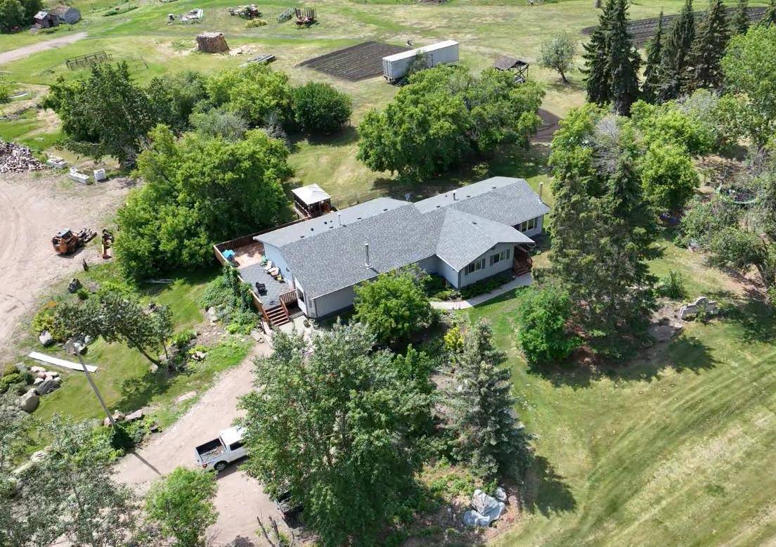 NE-10-54-10-W4, Rural Two Hills No. 21 County Of, AB T0B4K0