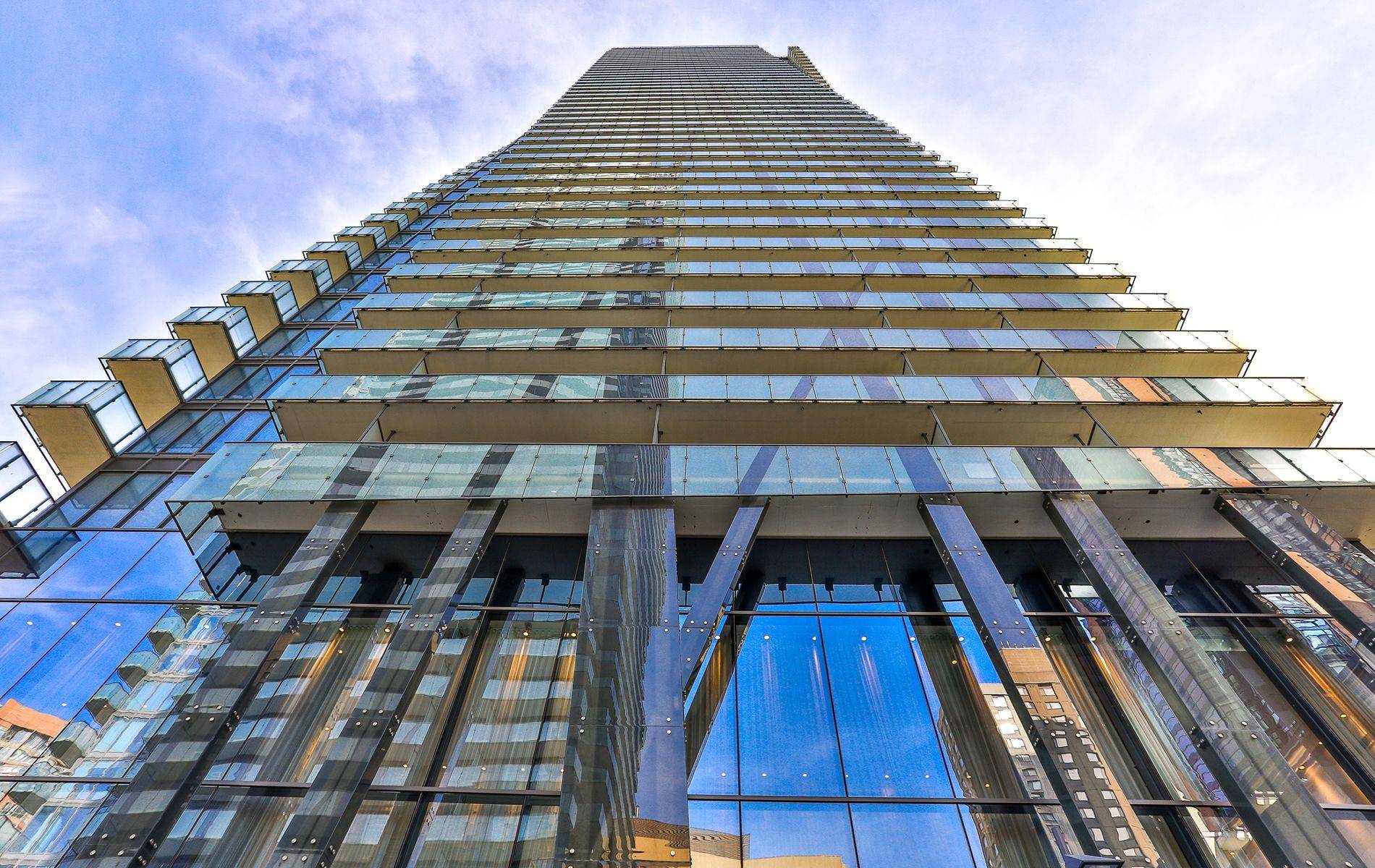 Toronto C01, ON M5S 0A6,65 Mary ST #1601