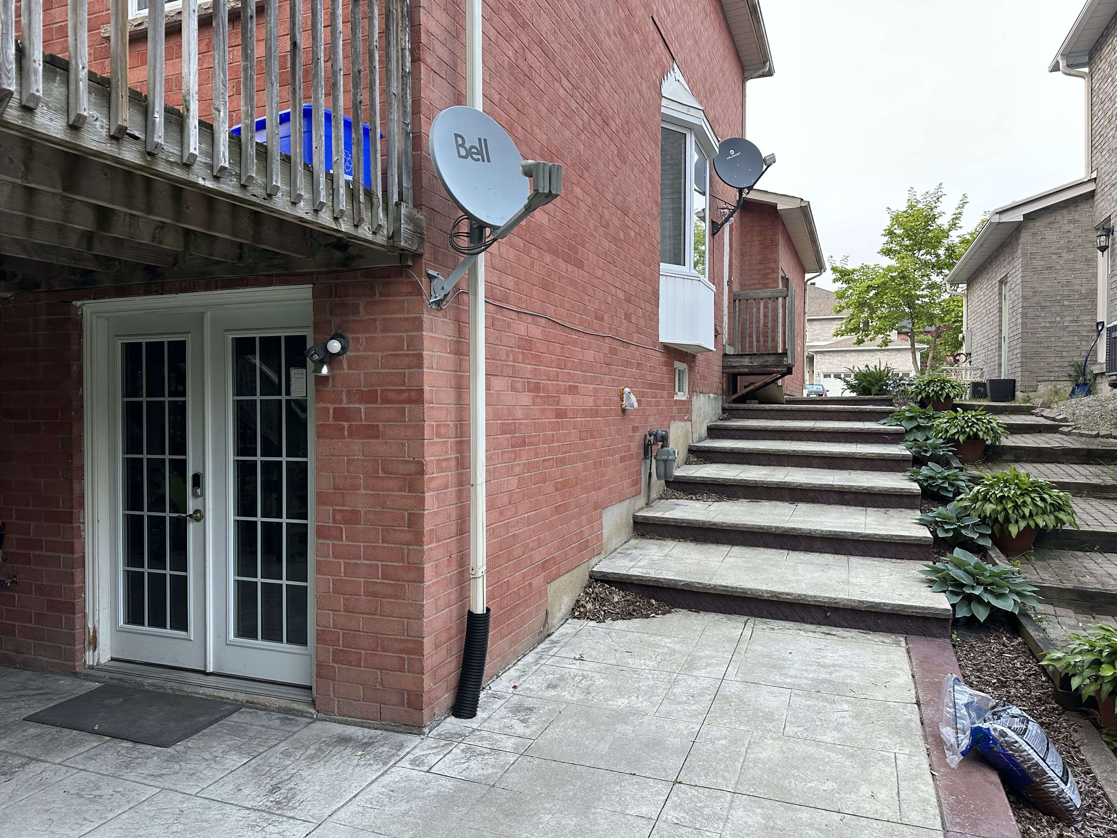 Pickering, ON L1X 2M8,2372 Wildwood CRES #Basement
