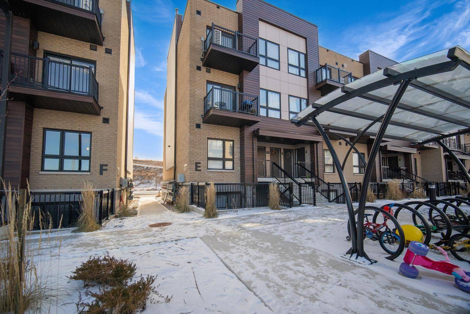 20 Palace ST #E3, Kitchener, ON N2E 0J3