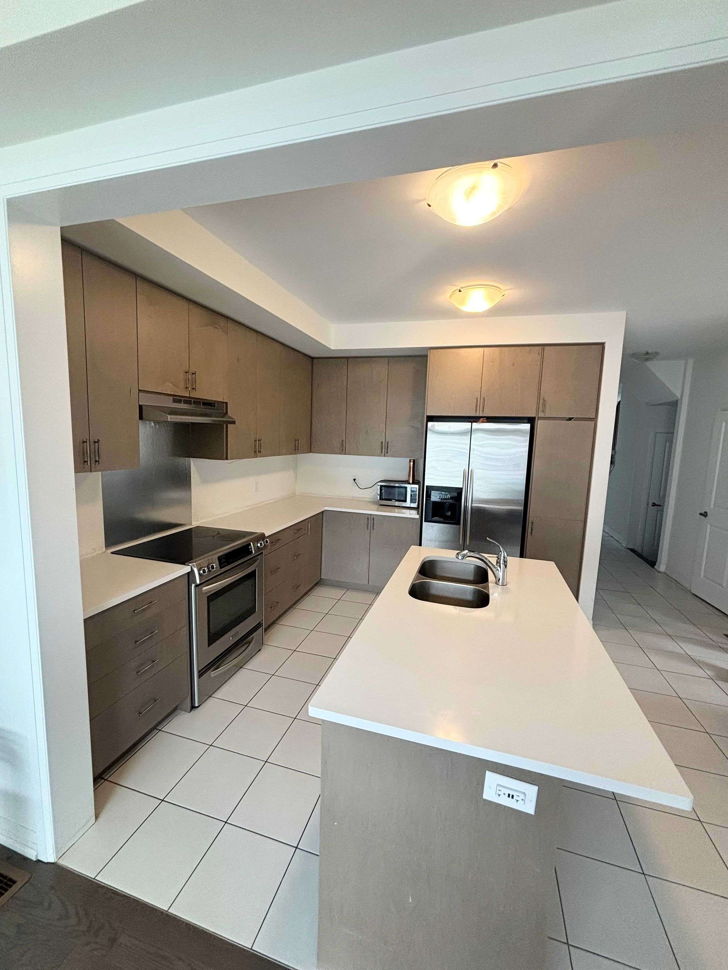 Cambridge, ON N1S 0C7,9 Steadman ST