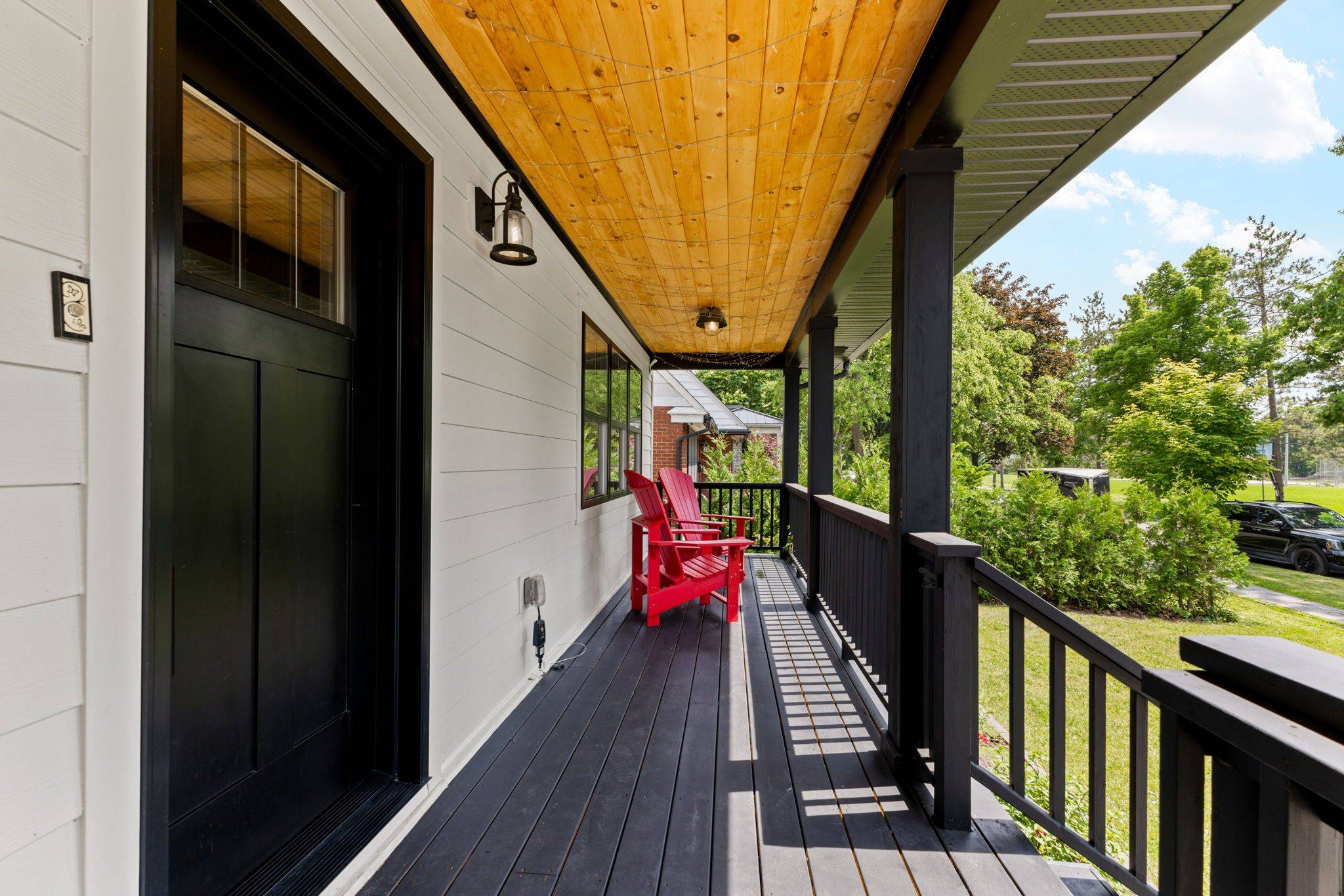 Carlingwood - Westboro And Area, ON K2A 2W3,509 Windermere AVE