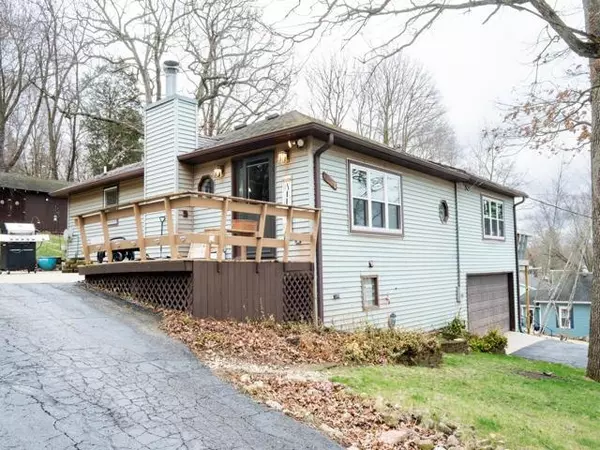 N6528 Anderson Drive, Delavan, WI 53115