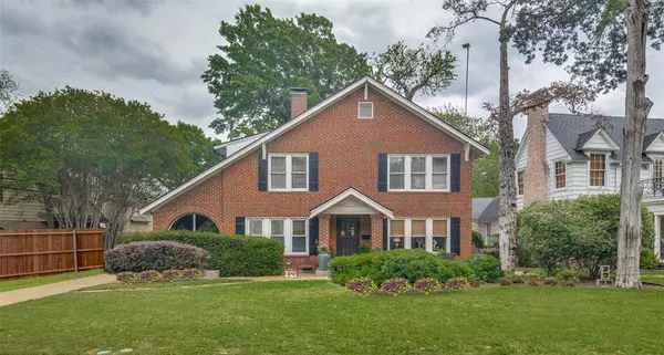 1124 S Canterbury Court, Dallas, TX 75208