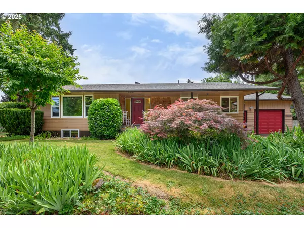 1526 SW CYPRESS LN, Mc Minnville, OR 97128