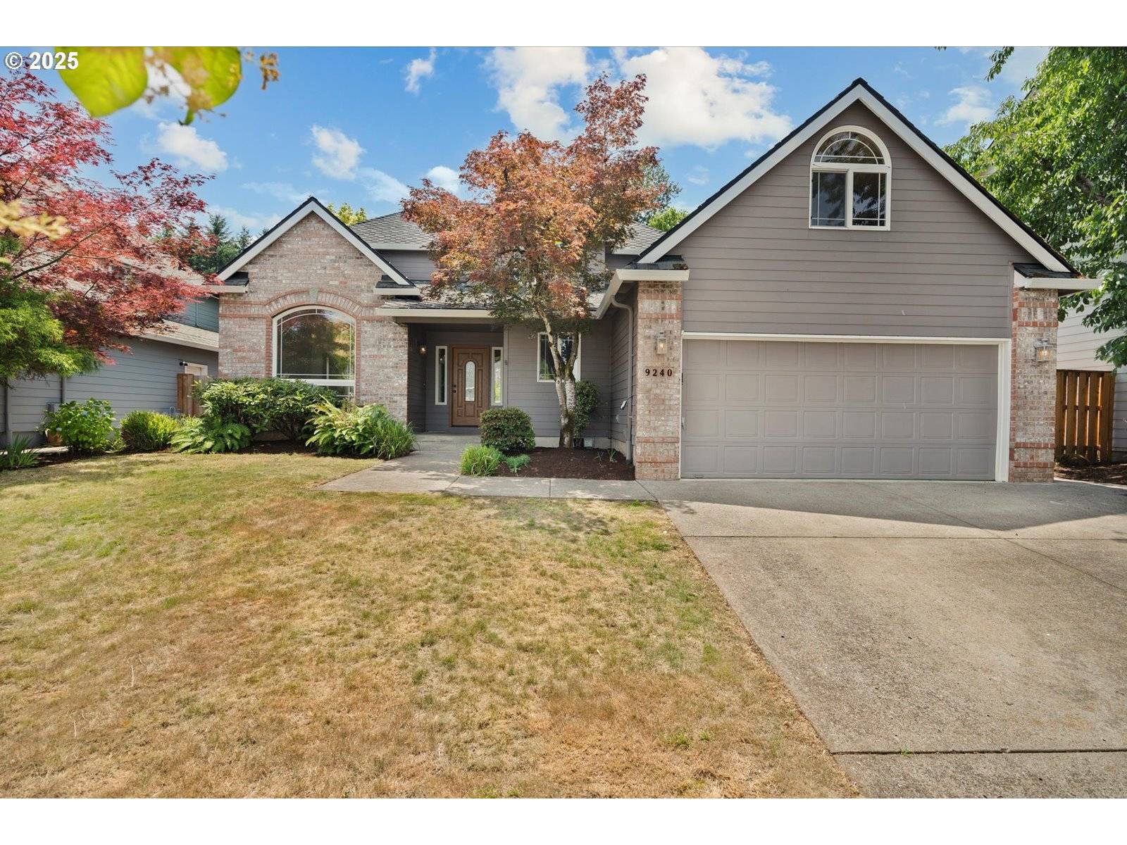 9240 SW STONO DR, Tualatin, OR 97062