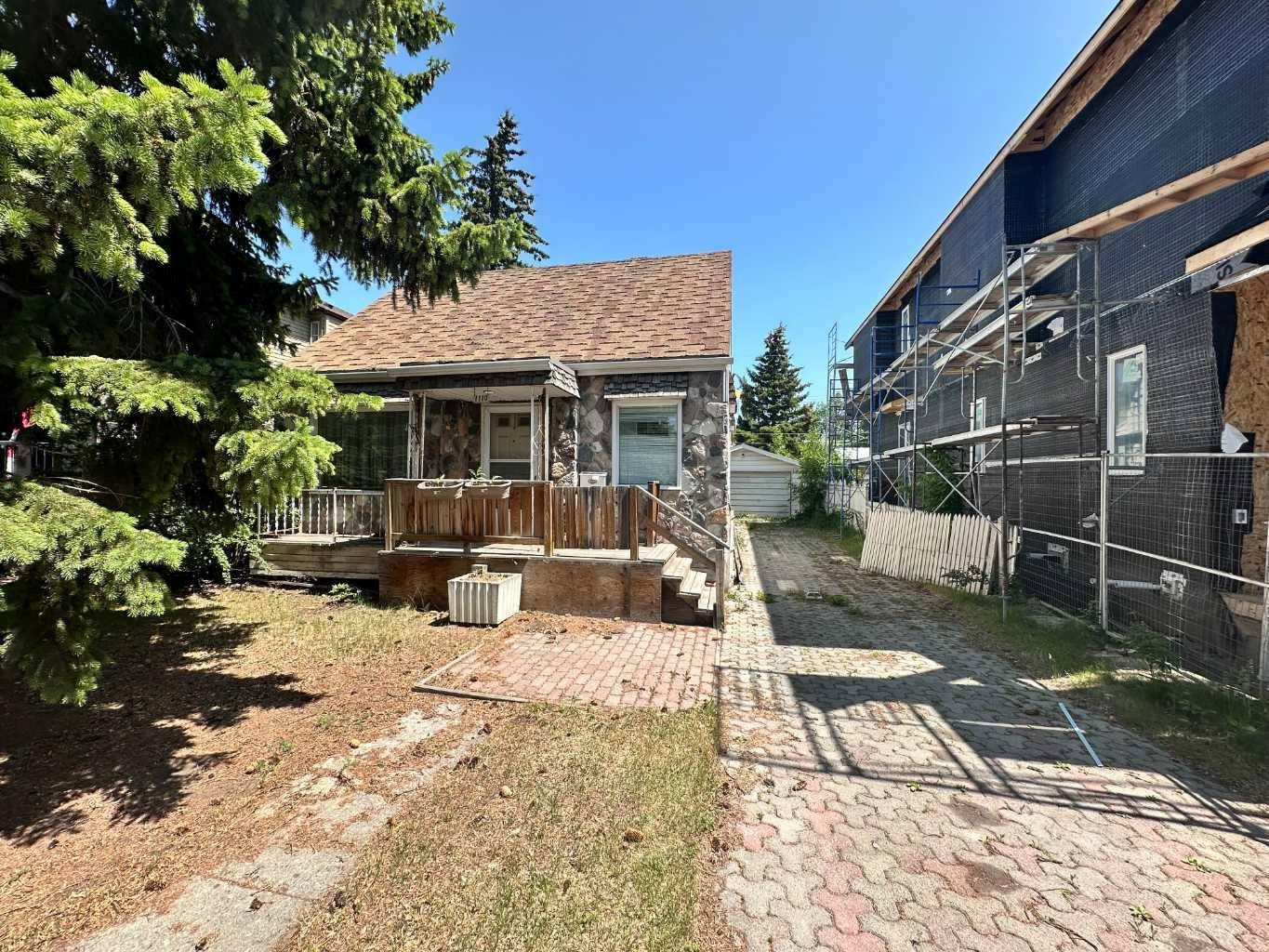 Calgary, AB T2E3Y8,1110 6 ST Northeast