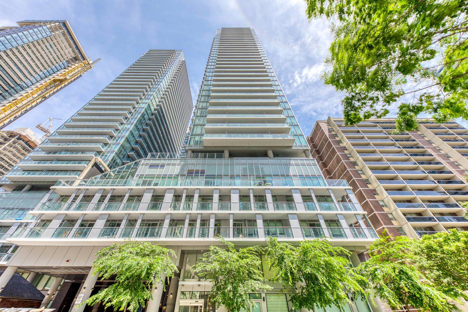 195 Redpath AVE #1505, Toronto C10, ON L4P 0E4