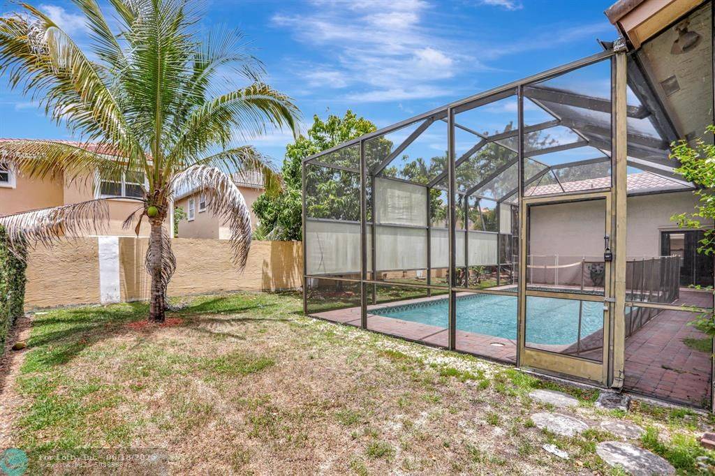 Coral Springs, FL 33071,10355 NW 6th Ct