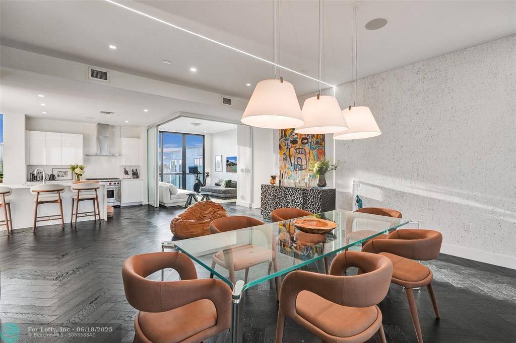 Fort Lauderdale, FL 33301,20 Isle Of Venice Dr, Penthouse 2