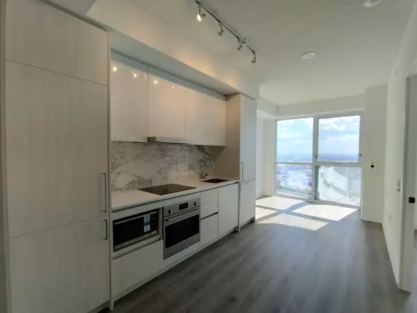 225 Commerce ST #4907, Vaughan, ON L4K 0R1