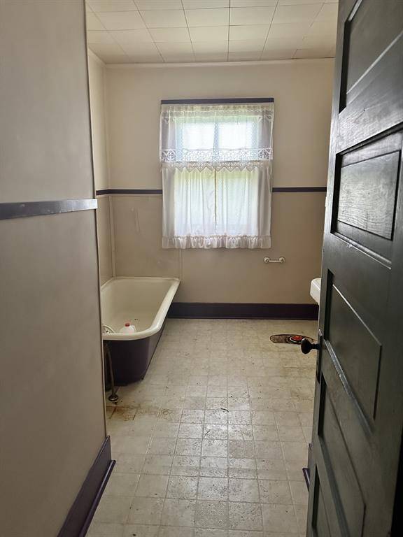 Mansfield, LA 71052,208 Laura Street