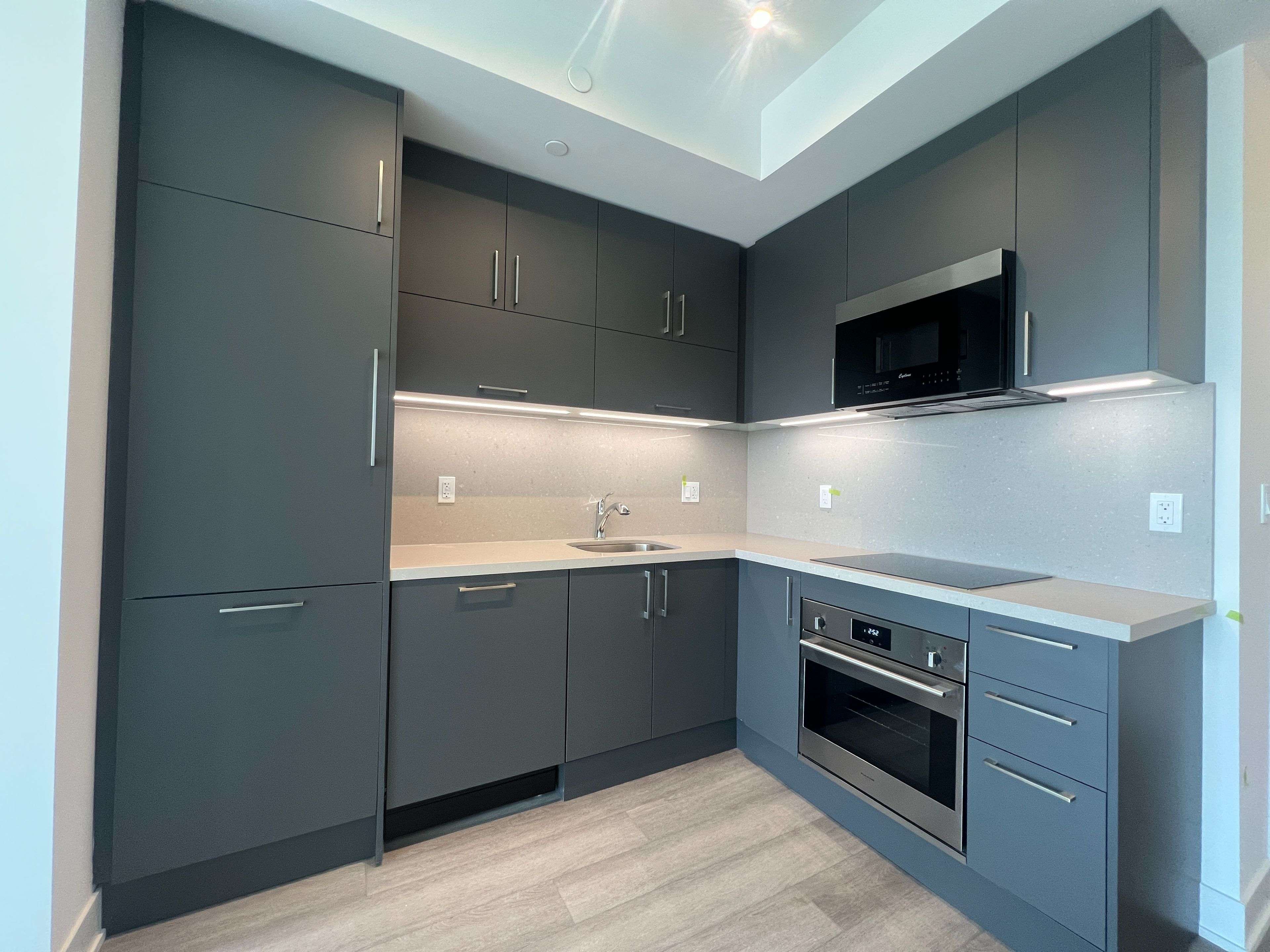 Markham, ON L6G 0H8,38 Andre De Grasse ST #2308