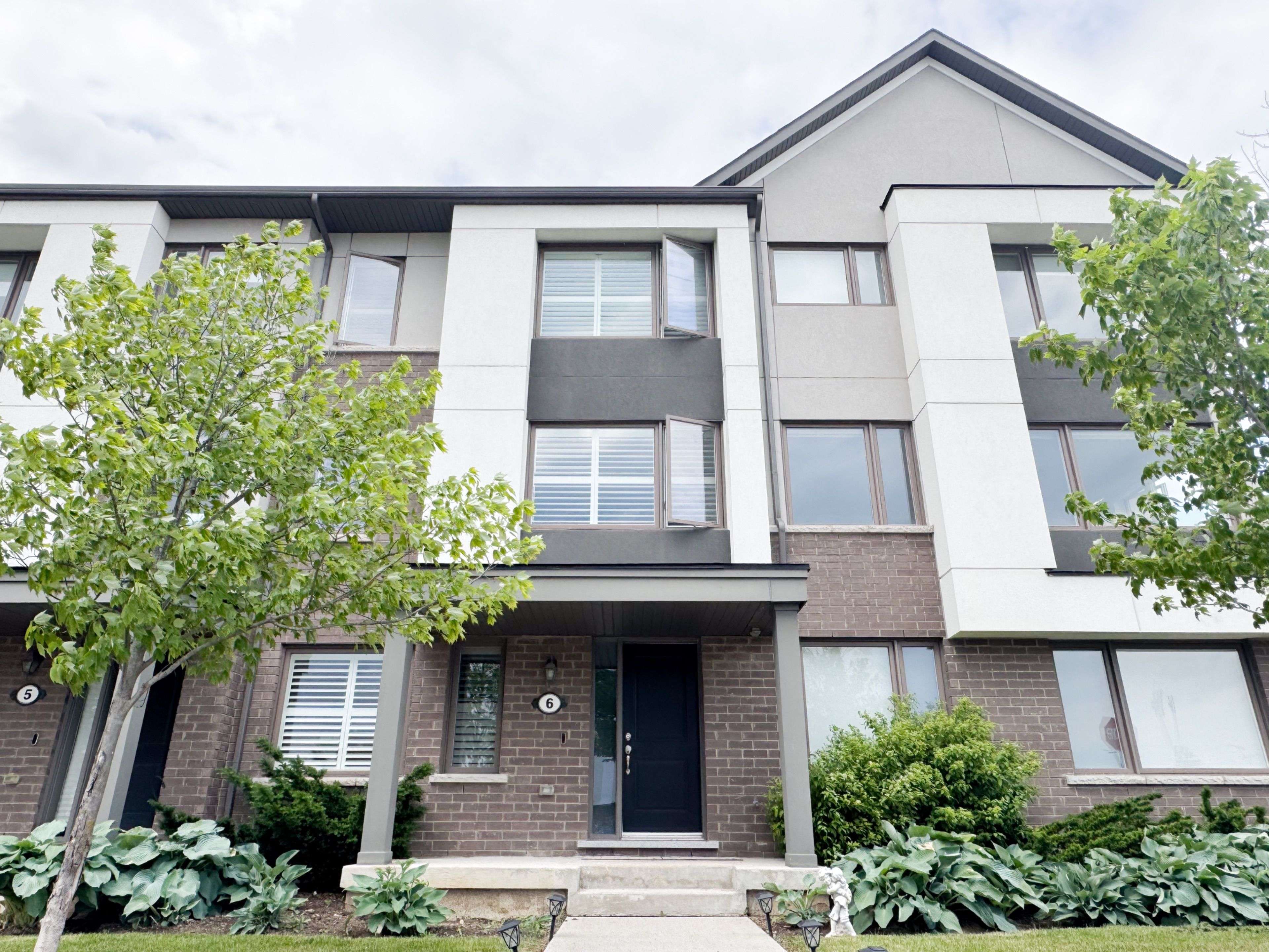 Milton, ON L9E 1N7,1125 Leger WAY #6