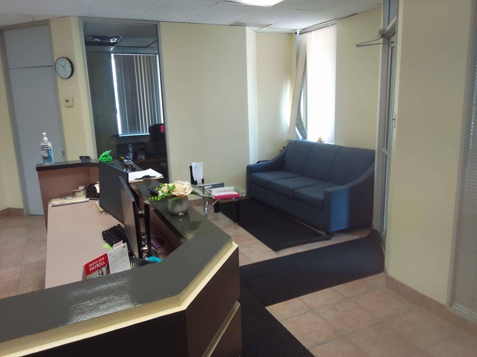 Mississauga, ON L4T 1G3,2682 Slough ST