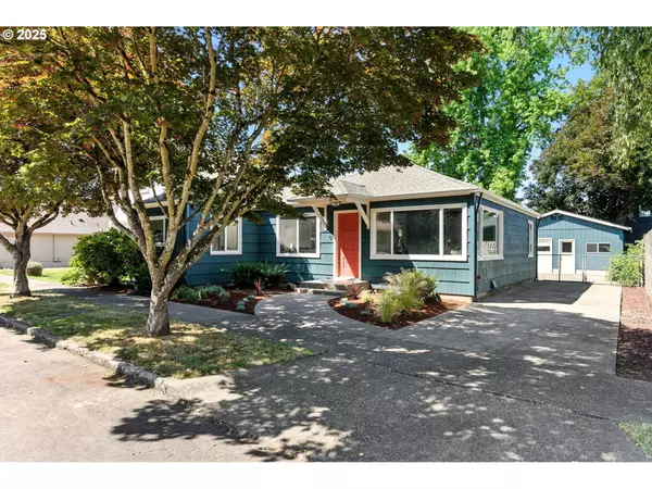 160 BEATRICE AVE, Gladstone, OR 97027