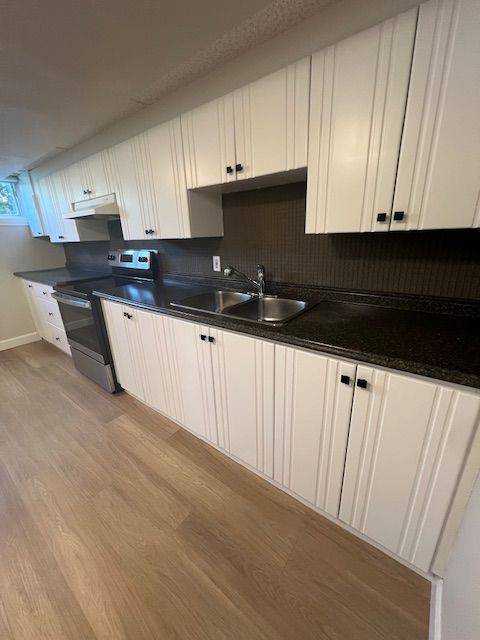 Toronto C13, ON M3A 2W4,49 Combermere DR